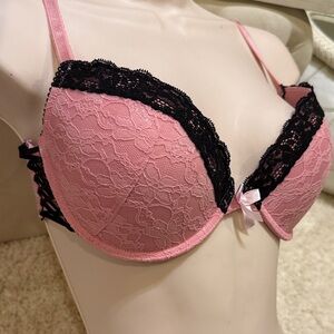 H&M pink black 36C women’s bra push up wire lace like new